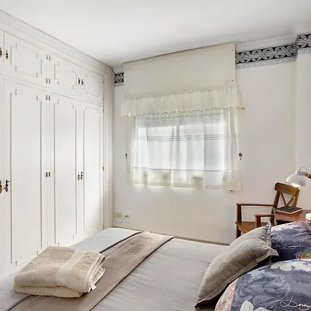 Cary's Apartment